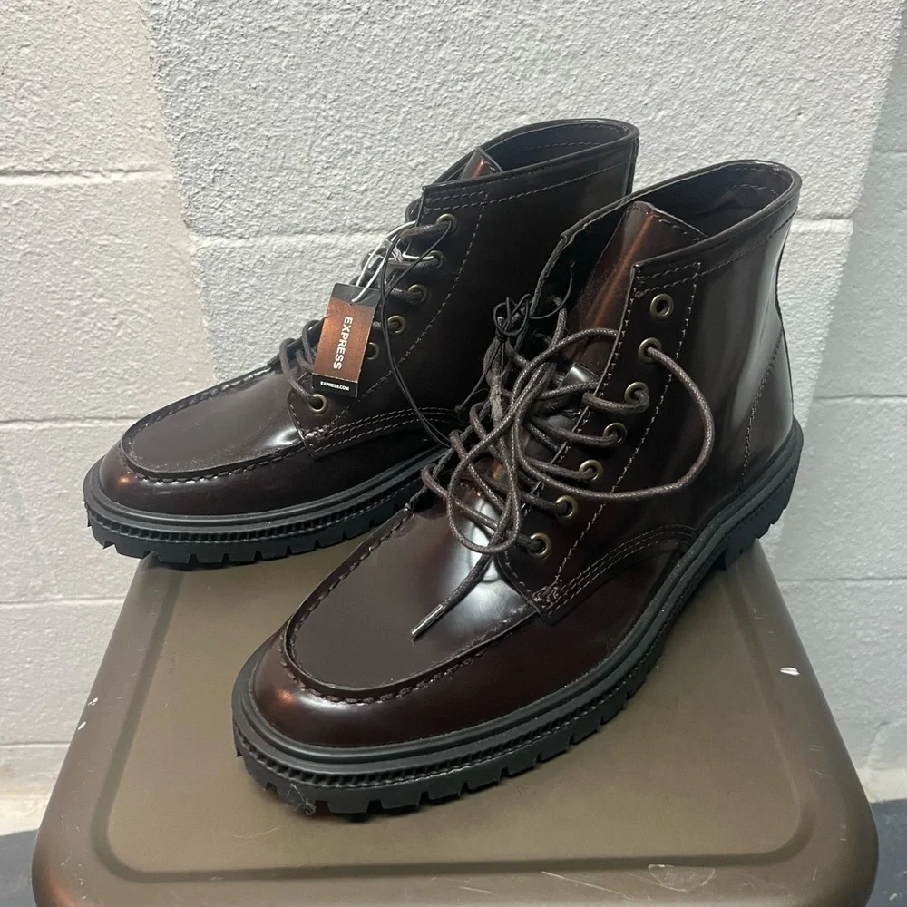 Express Men's Leather Lace-Up Boots in Rich Brown. Size 9 - Picture 1 of 6